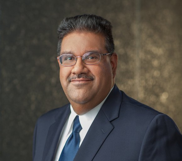 Intel’s PC chief talks about 5G, changes in chip design